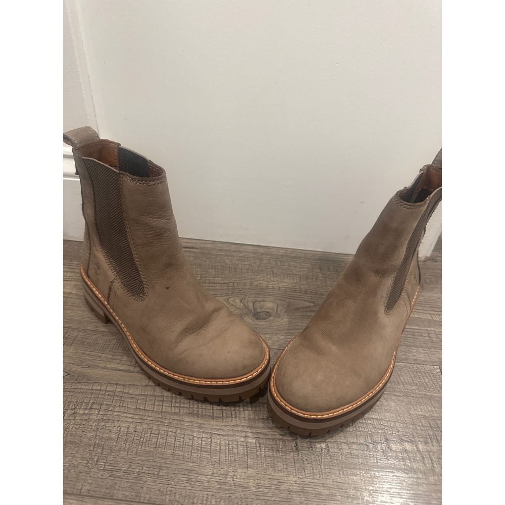 Timberland Courmayeur Valley Chelsea Boots Taupe Nubuck Leather A1RRK Womens 6.5